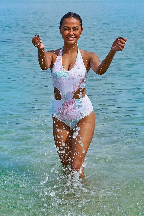 One Piece The Fernanda Living Coral - White